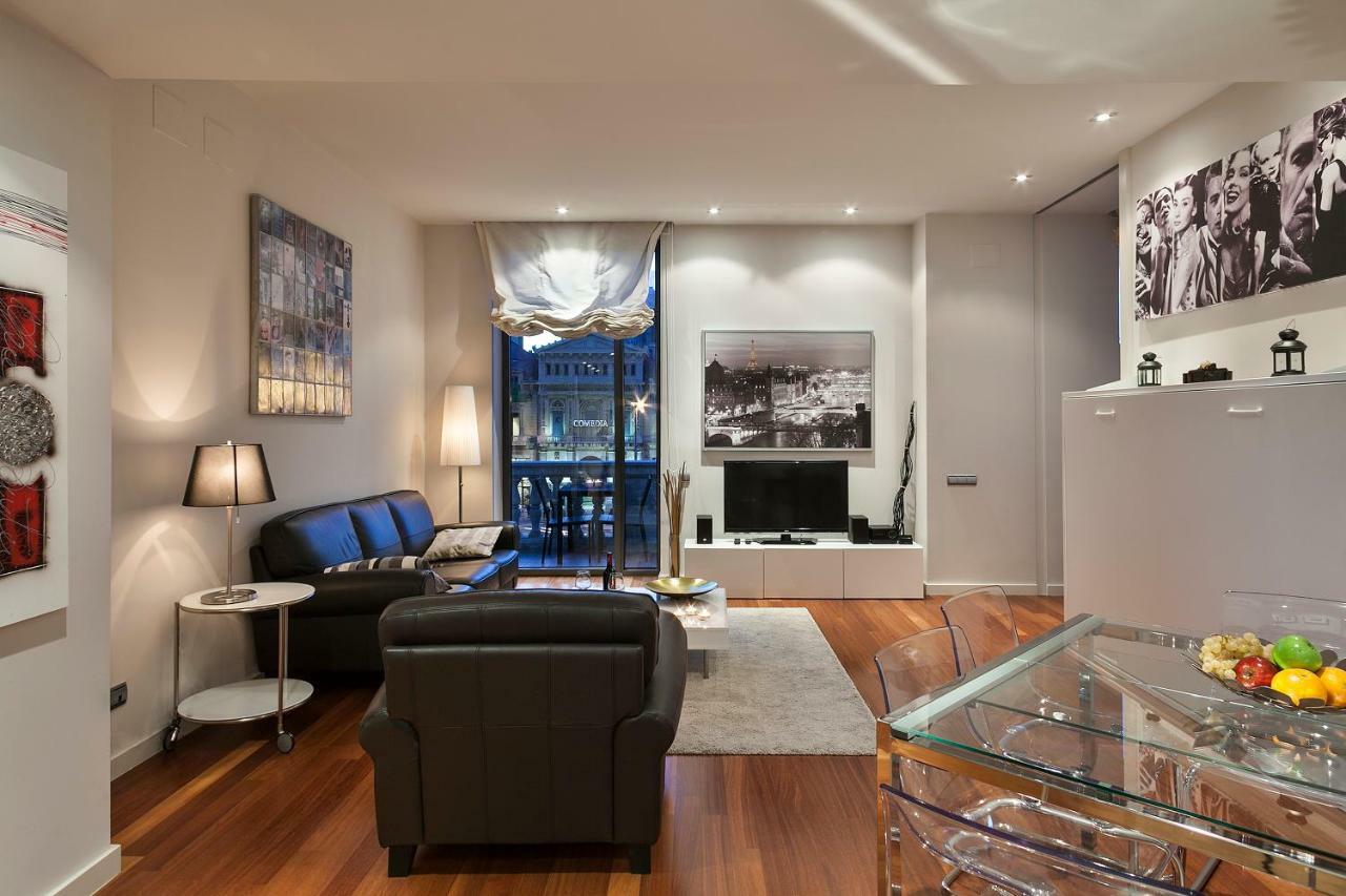 Uma Suites Passeig De Gracia 16 Barcelona Exterior photo