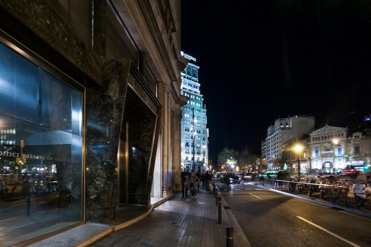 Uma Suites Passeig De Gracia 16 Barcelona Exterior photo